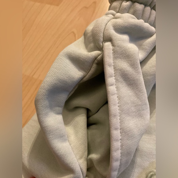 Fleece shorts in joggers material - Picture 3 of 7